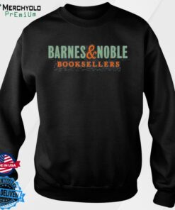 barnes and noble sweatshirt