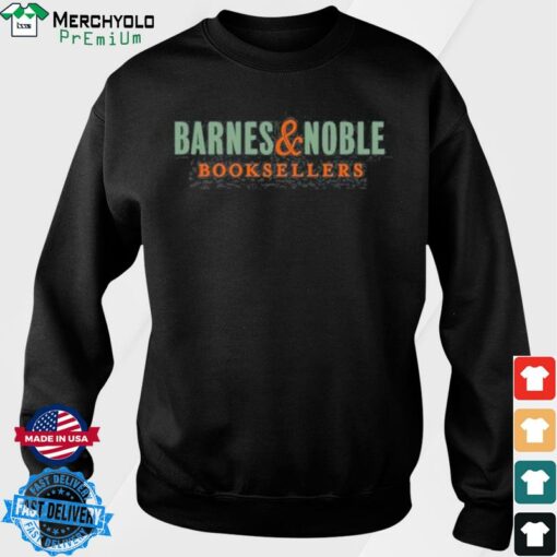 barnes and noble sweatshirt