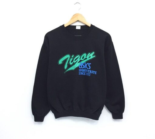 asics sweatshirt