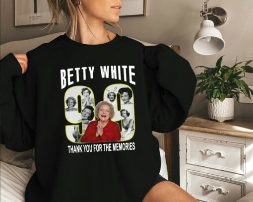 betty white sweatshirt