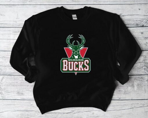 vintage milwaukee bucks sweatshirt